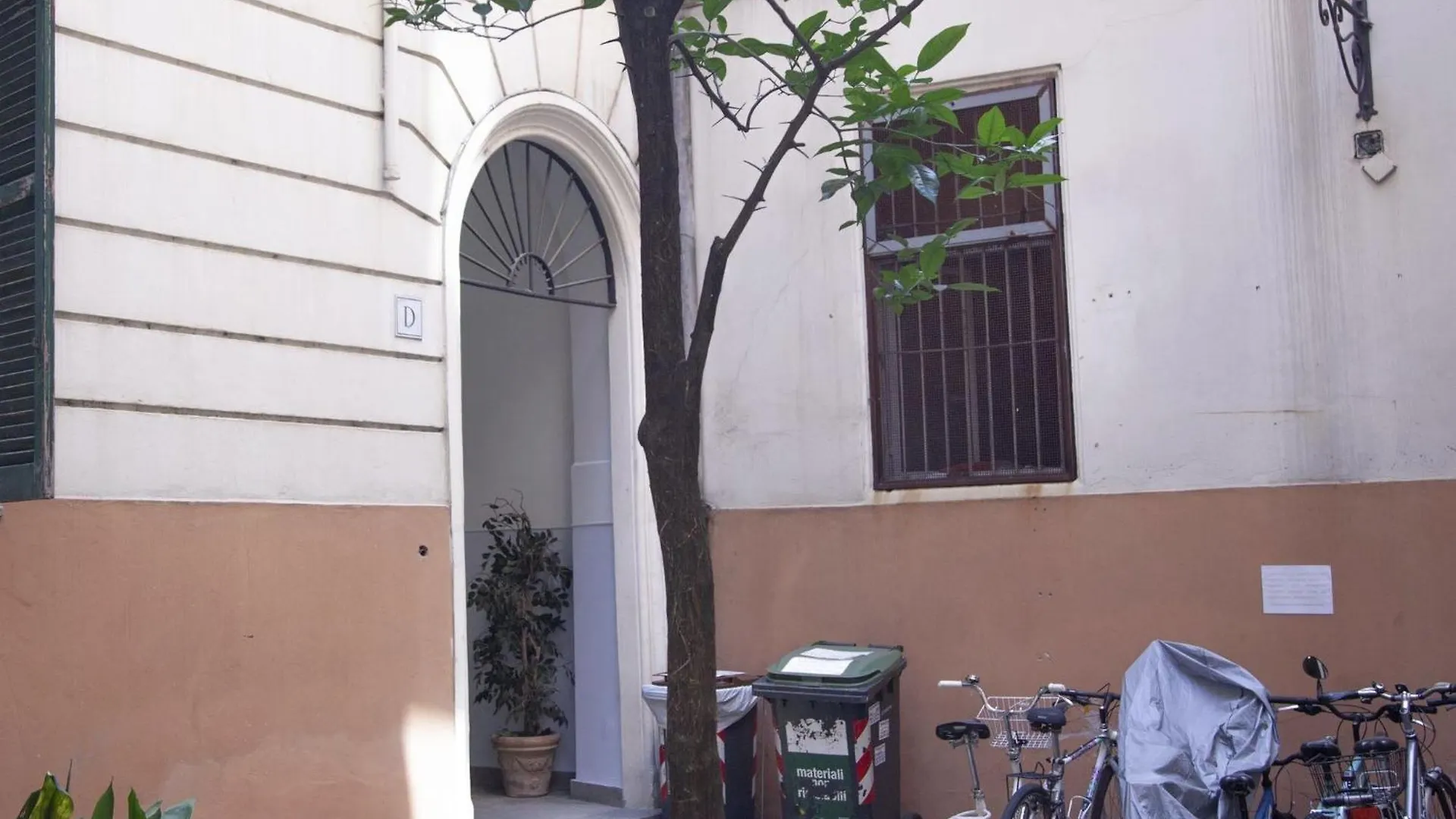 Apartment Testaccio Piramide By Interhome Rome
